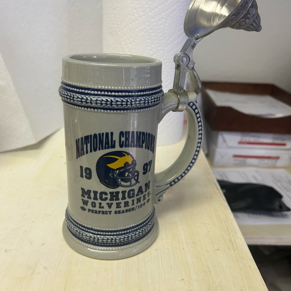 Rare Michigan Wolverines football stein 1997 National Champion 12-0